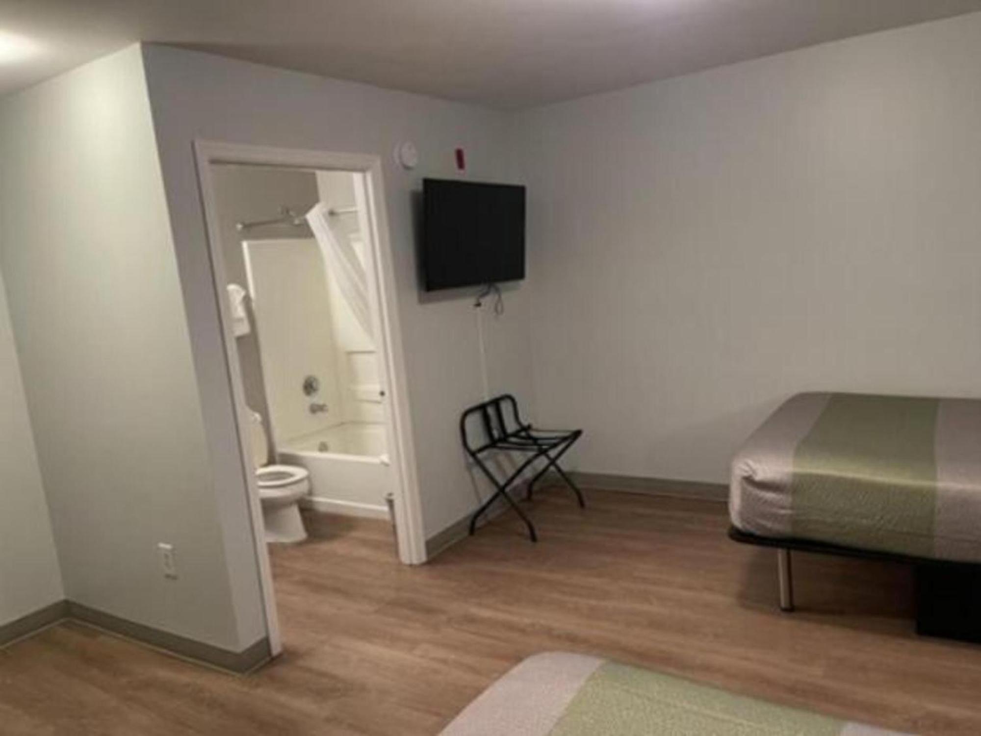 Motel 6-Richmond, Va - I-64 West 헨라이코 외부 사진