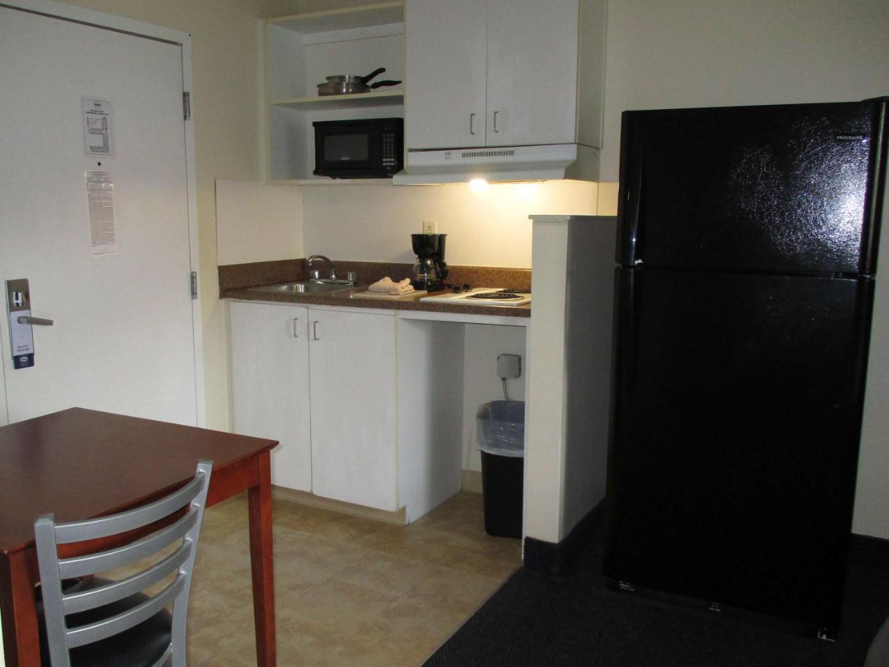 Motel 6-Richmond, Va - I-64 West 헨라이코 외부 사진